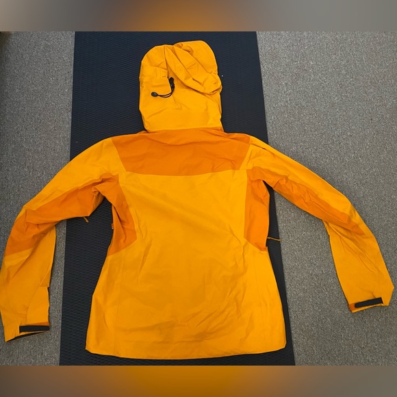 Arc'teryx Jackets & Coats Arcteryx Beta Lt Jacket Poshmark